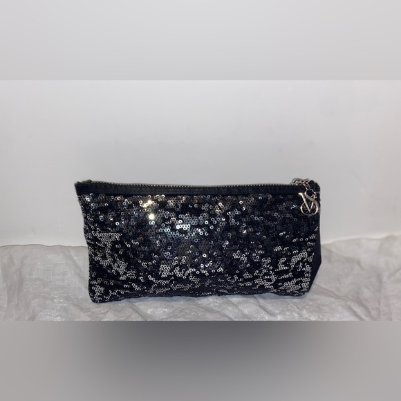 Women’s Victoria's Secret Black Sequin Clutch Bag Limited Edition - Picture 7 of 14